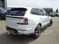2025 Volvo EX 90