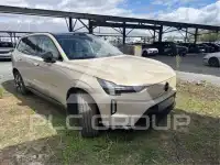 2025 Volvo EX 90