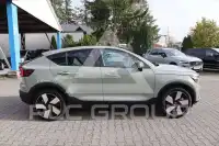 2025 Volvo EX 40