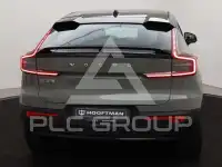 2025 Volvo EX 40