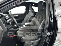 2025 Volvo EX 40