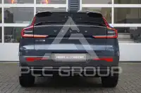 2025 Volvo EX 40