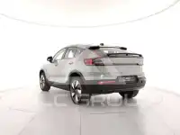 2025 Volvo EX 40