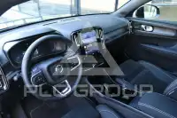 2025 Volvo EX 40