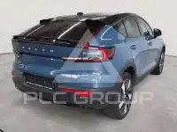 2025 Volvo EX 40