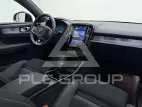 2025 Volvo EX 40
