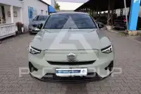 2025 Volvo EX 40
