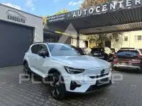 2025 Volvo EX 40