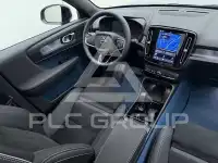 2025 Volvo EX 40