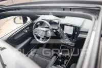 2025 Volvo EX 40