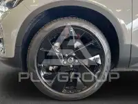 2025 Volvo EX 40