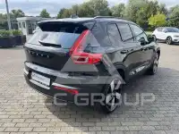 2025 Volvo EX 40