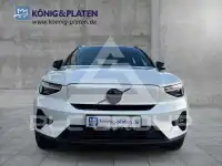 2025 Volvo EX 40
