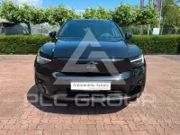 2025 Volvo EX 40