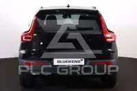 2025 Volvo EX 40