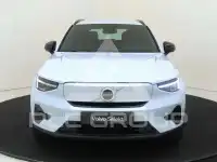 2025 Volvo EX 40