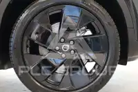 2025 Volvo EX 40