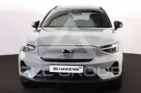 2025 Volvo EX 40