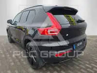 2025 Volvo EX 40