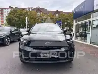 2025 Volvo EX 40