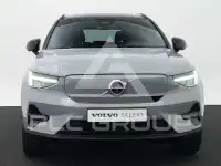 2025 Volvo EX 40