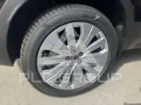 2025 Volvo EX 40