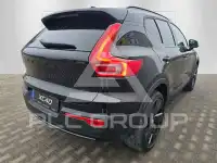 2025 Volvo EX 40