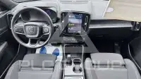 2025 Volvo EX 40