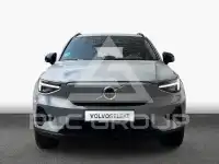 2025 Volvo EX 40