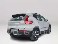 2025 Volvo EX 40