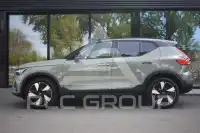 2025 Volvo EX 40