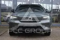 2025 Volvo EX 40