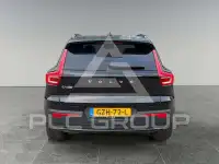 2025 Volvo EX 40