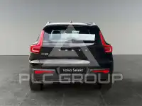 2025 Volvo EX 40