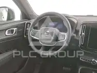 2025 Volvo EX 40