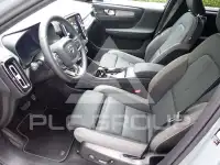 2025 Volvo EX 40
