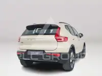 2025 Volvo EX 40