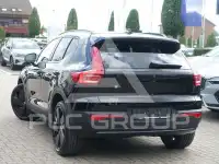 2025 Volvo EX 40