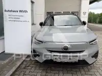 2025 Volvo EX 40