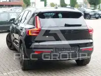 2025 Volvo EX 40