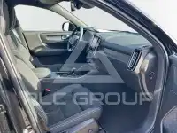 2025 Volvo EX 40