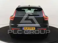 2025 Volvo EX 40