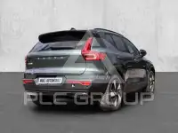 2025 Volvo EX 40