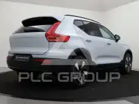 2025 Volvo EX 40