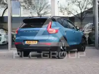 2025 Volvo EX 40