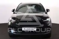 2025 Volvo EX 40
