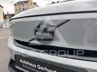 2025 Volvo EX 40