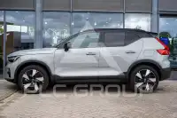 2025 Volvo EX 40