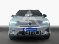 2025 Volvo EX 40