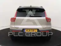 2025 Volvo EX 40